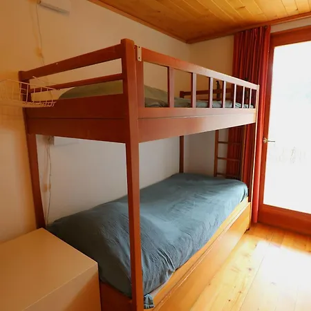 Kiri 8 Personnes Sur Les Hauteurs D